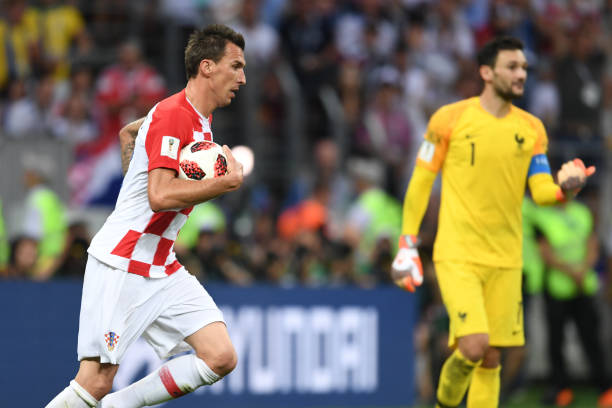 挥上下功夫 挥上下功夫