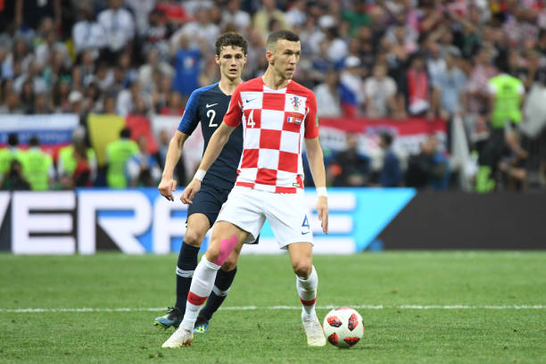 出越位規則 出越位規則