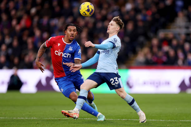 詹姆斯的职 詹姆斯的职